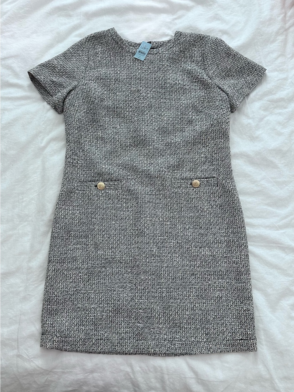 NWT LOFT Tweed Shift Dress Short Sleeve Gold Button Pockets Size 4P